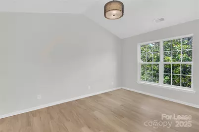 1315 Peach Park Lane, Charlotte, NC 28216 - Photo 16