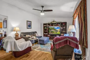 262 Daisy Ln, Bostic, NC 28018 - Photo 6