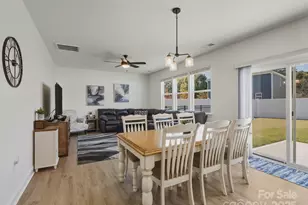 111 N Main St, Huntersville, NC 28078 - Photo 8