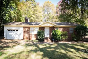 3916 David Cox Rd, Charlotte, NC 28269 - Photo 1