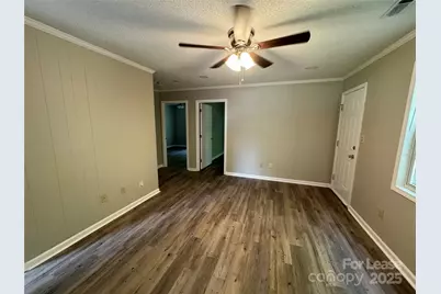 313 E Washington Avenue #B, Bessemer City, NC 28016 - Photo 2