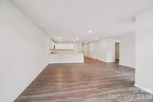 527 Tomlin Trail, Spartanburg, SC 29301 - Photo 14