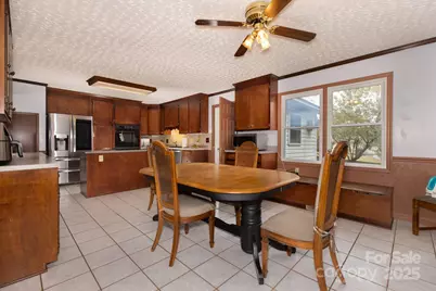 10 Maple Court, Newton, NC 28658 - Photo 6