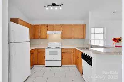 12049 Stewarts Crossing Drive, Charlotte, NC 28215 - Photo 10