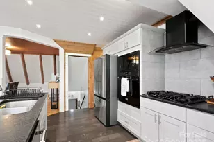 39 Little Piney Mountain Rd, Candler, NC 28715 - Photo 14