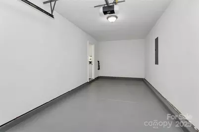 513 Stillgreen Lane, Charlotte, NC 28214 - Photo 32