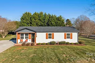 624 Cedar Grove Dr, Gastonia, NC 28056 - Photo 2