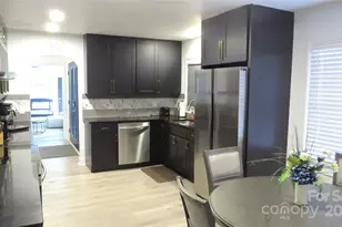 2104 Hillcrest Ave, Albemarle, NC 28001 - Photo 12