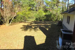 2104 Hillcrest Ave, Albemarle, NC 28001 - Photo 34