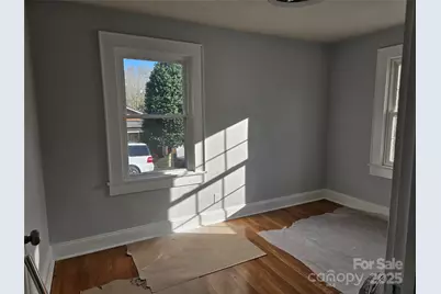 221 E Herman Street, Newton, NC 28658 - Photo 12