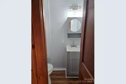 221 E Herman Street, Newton, NC 28658 - Photo 30