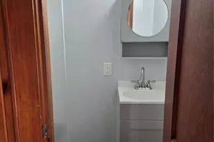 221 E Herman St, Newton, NC 28658 - Photo 30