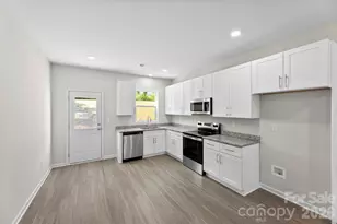 605 Meadow St, Spencer, NC 28159 - Photo 18