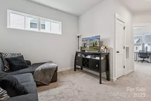 9420 Munsing Dr, Charlotte, NC 28269 - Photo 18