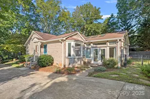 1622 Piccadilly Dr, Charlotte, NC 28211 - Photo 36