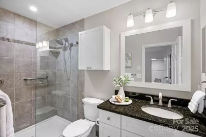 1622 Piccadilly Drive, Charlotte, NC 28211 - Photo 26