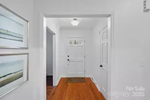 1622 Piccadilly Dr, Charlotte, NC 28211 - Photo 6