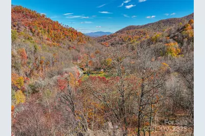 000 Pearl Way #12, Burnsville, NC 28714 - Photo 2