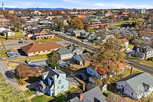 323 4th St Pl SW, Hickory, NC 28602 - Photo 32