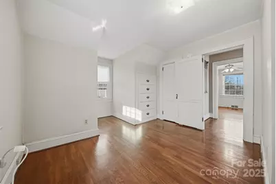 323 4th Street Place SW, Hickory, NC 28602 - Photo 22