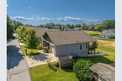 43 Middle Street, Hendersonville, NC 28792 - Photo 36