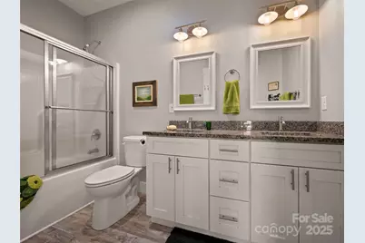 43 Middle Street, Hendersonville, NC 28792 - Photo 28