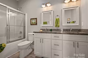 43 Middle St, Hendersonville, NC 28792 - Photo 28