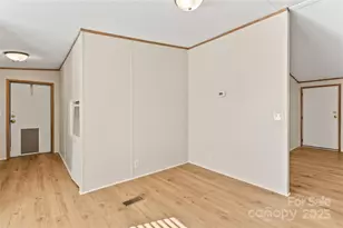 203 Grassy Meadow Ln, Statesville, NC 28625 - Photo 36