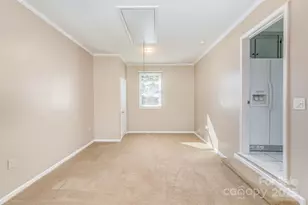 624 Dick St, Albemarle, NC 28001 - Photo 8