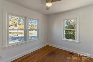 422 Hebron Rd, Hendersonville, NC 28739 - Photo 32