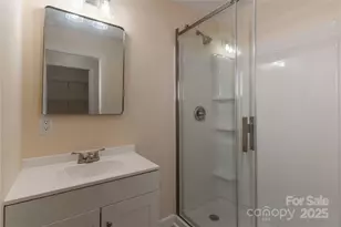 422 Hebron Rd, Hendersonville, NC 28739 - Photo 14