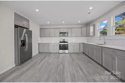 401 Julius Chambers Avenue, Mount Gilead, NC 27306 - Photo 10