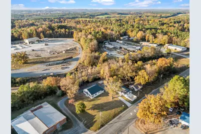 401 Julius Chambers Avenue, Mount Gilead, NC 27306 - Photo 36