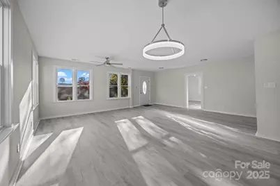 401 Julius Chambers Avenue, Mount Gilead, NC 27306 - Photo 8