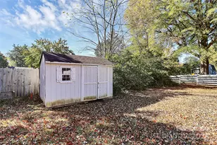 7401 Quail Ridge Dr, Charlotte, NC 28226 - Photo 26