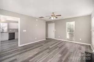 7420 Ginger Spice Ln, Charlotte, NC 28227 - Photo 6