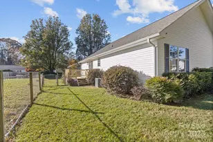 130 Sharons Way, East Flat Rock, NC 28726 - Photo 28