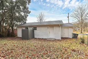 4132 Blenhein Rd, Charlotte, NC 28208 - Photo 16