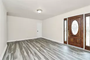 4132 Blenhein Rd, Charlotte, NC 28208 - Photo 2