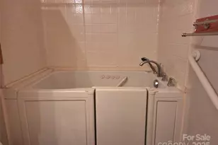 1682 Interstate View Ave, Gastonia, NC 28052 - Photo 34