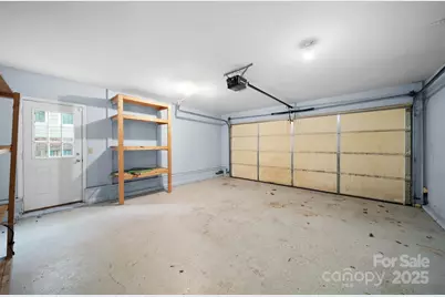 9219 Pebble Creek Way, Charlotte, NC 28269 - Photo 32