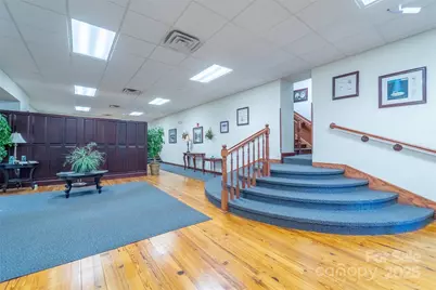 228 E Palmer Street, Franklin, NC 28734 - Photo 12
