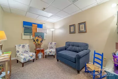 228 E Palmer Street, Franklin, NC 28734 - Photo 44