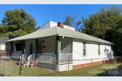 1906 Oaklawn Avenue, Charlotte, NC 28216 - Photo 2