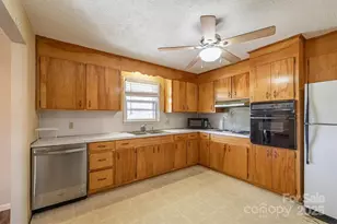 2986 Green Pasture Ln, Valdese, NC 28690 - Photo 34
