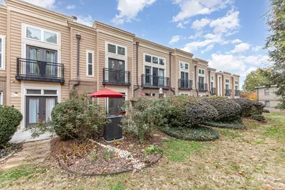 239 N Dotger Avenue N #F-7, Charlotte, NC 28207 - Photo 26