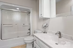 139 Long Cove Ln, Mooresville, NC 28117 - Photo 16