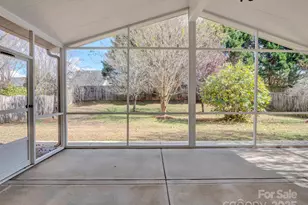 1613 Jekyll Ln, Waxhaw, NC 28173 - Photo 32