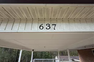 637 N McLin Creek Rd, Conover, NC 28613 - Photo 2