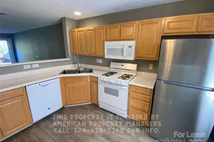 10580 English Setter Way, Charlotte, NC 28269 - Photo 4